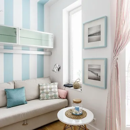 Mini With Balcony Appartamento Sopot